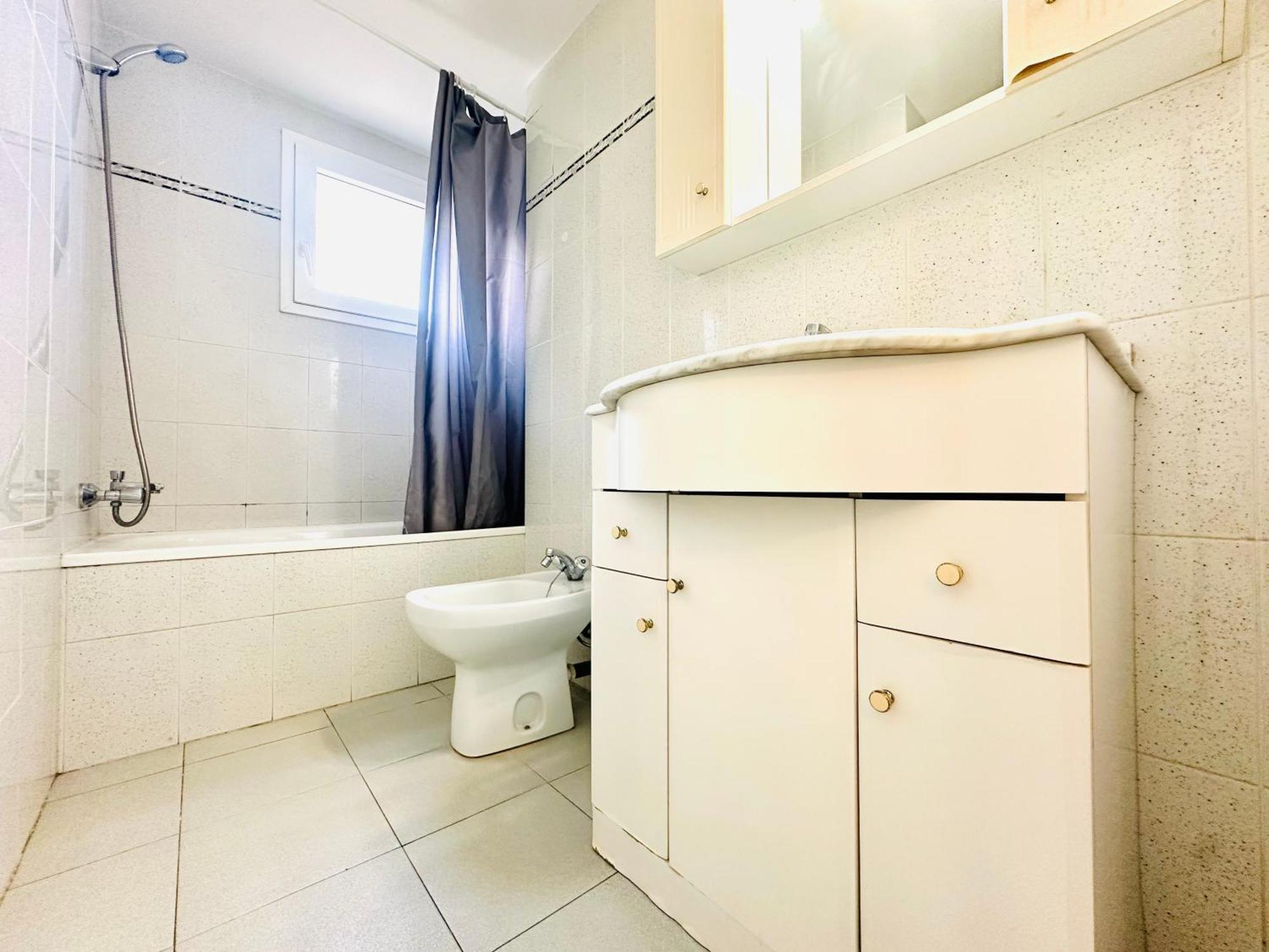 Appartement Global Immo 3140 Rocmar Roses